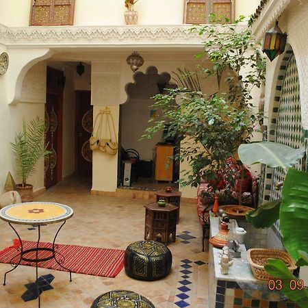Dar Mounadim Fez Exterior foto
